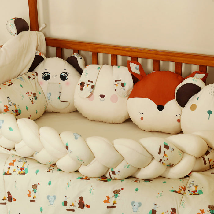 Playful Pals Cot set