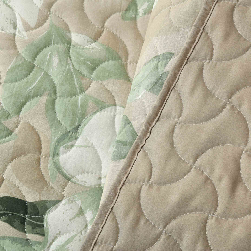 Willow & Sage Quilted Bedspread