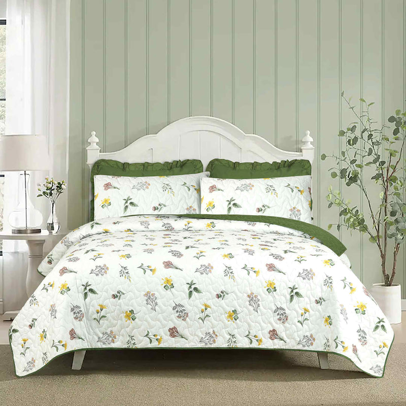 Verdant Bloom Quilted Bedspread