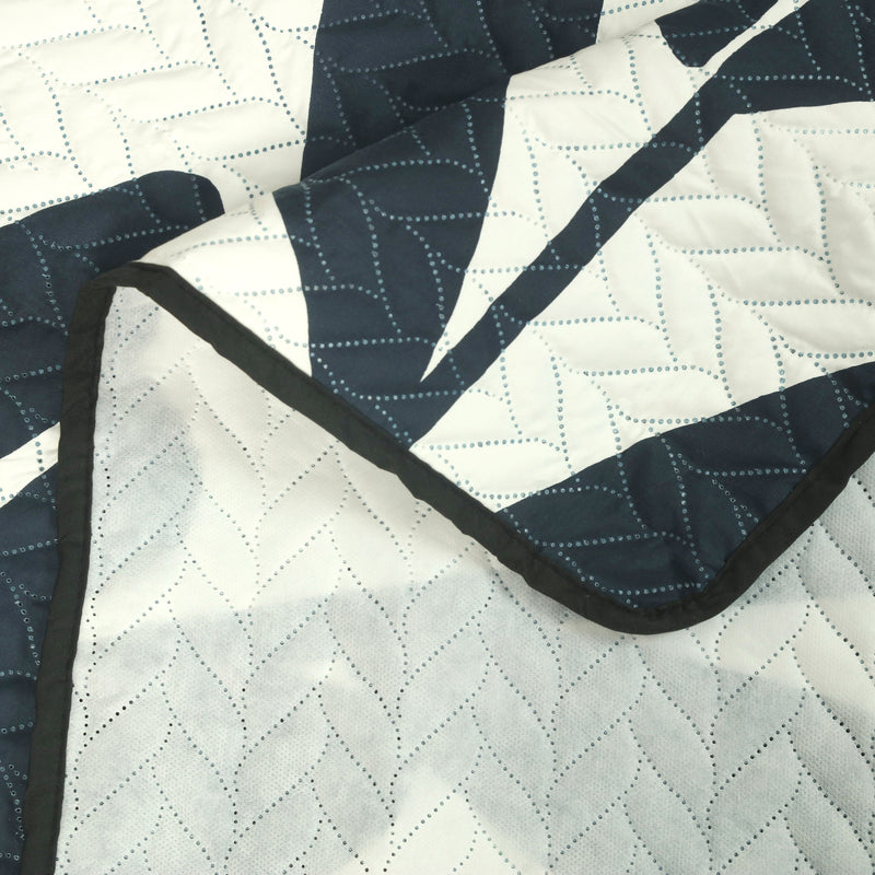 Shadow Leaf Quilted Sofa Cover Set