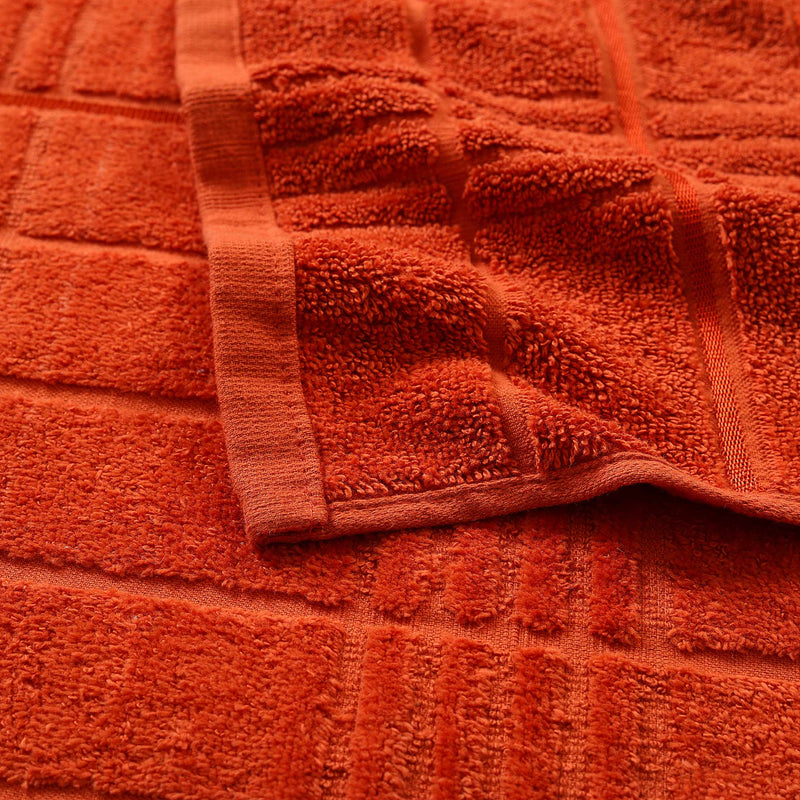 Premier Quality Strip Pattern Bath Towels