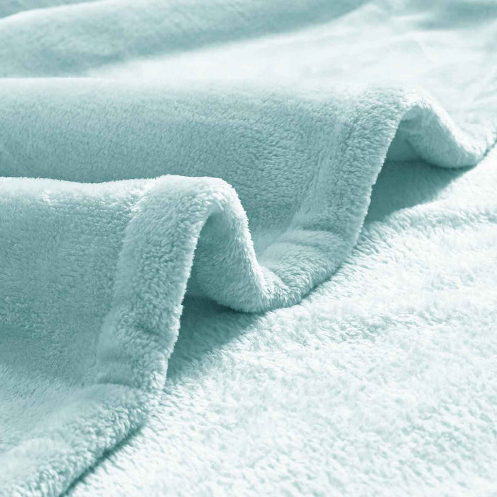 Supersoft 310 gsm Snuggly AC Fleece Blanket Sky