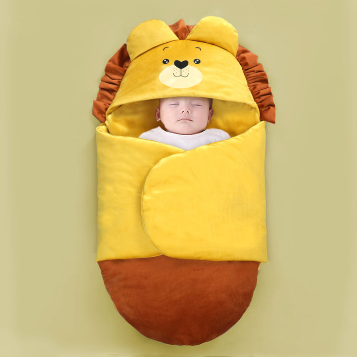 Little Lion Velvet Baby Sleeping Carry Nest