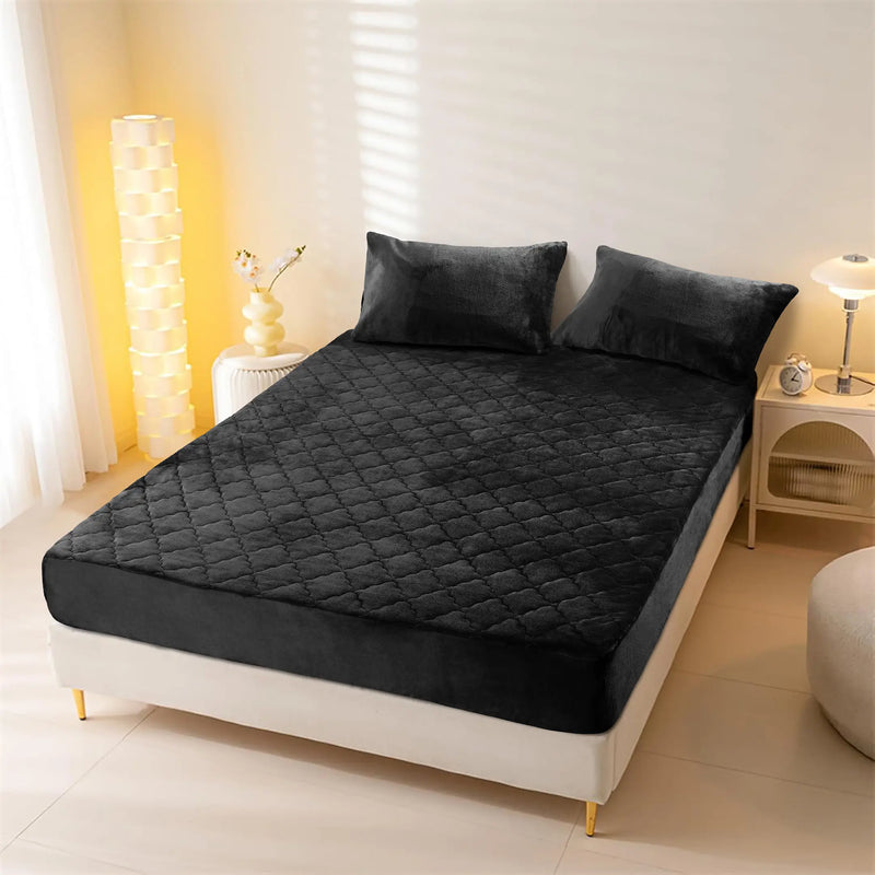 Plush Quilted Fleece Fitted Sheet Jet Black