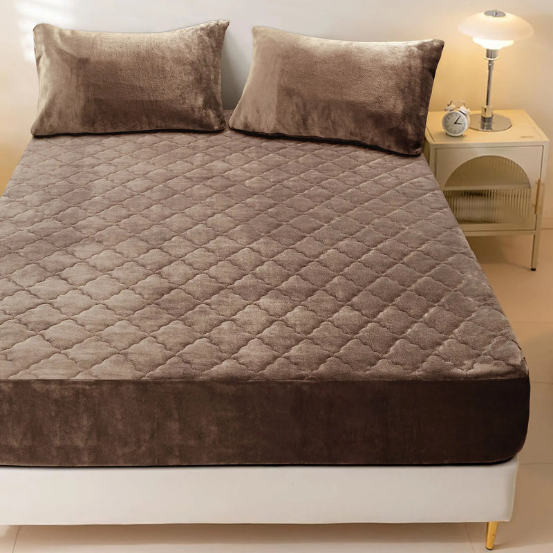 Plush Quilted Fleece Fitted Sheet Chocolate Brown