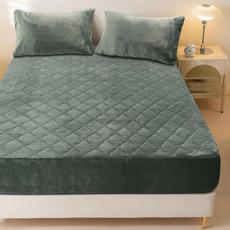 Plush Quilted Fleece Fitted Sheet Grey