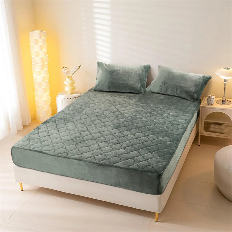 Plush Quilted Fleece Fitted Sheet Grey