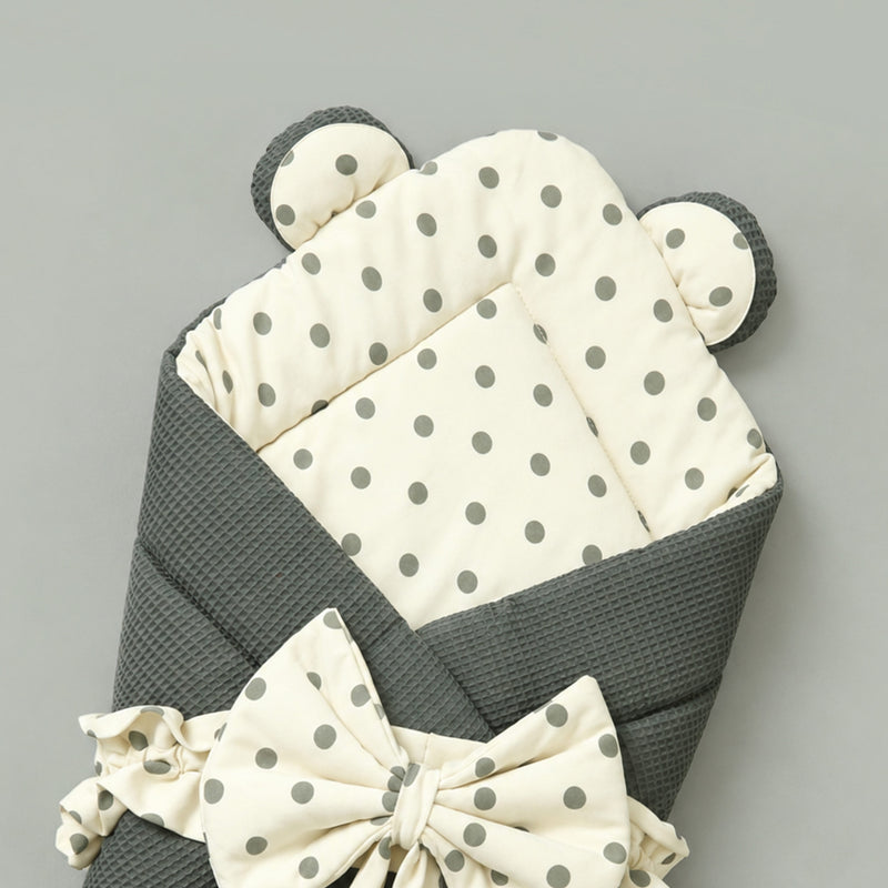 Polka Dot  2-in-1 Carry Nest and Wrapping Sheet
