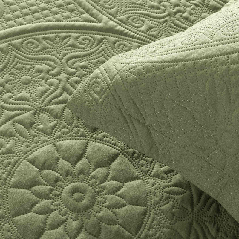 Spring Ultrasonic Quilted Bedspread Set - Sage Green