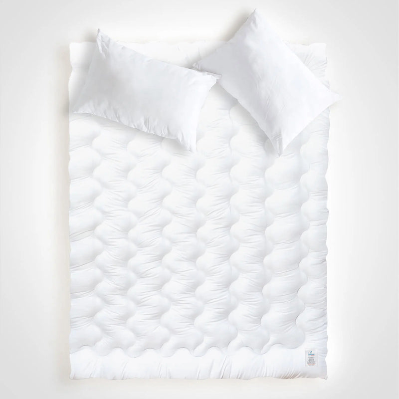 Wavy Lines Mattress Topper