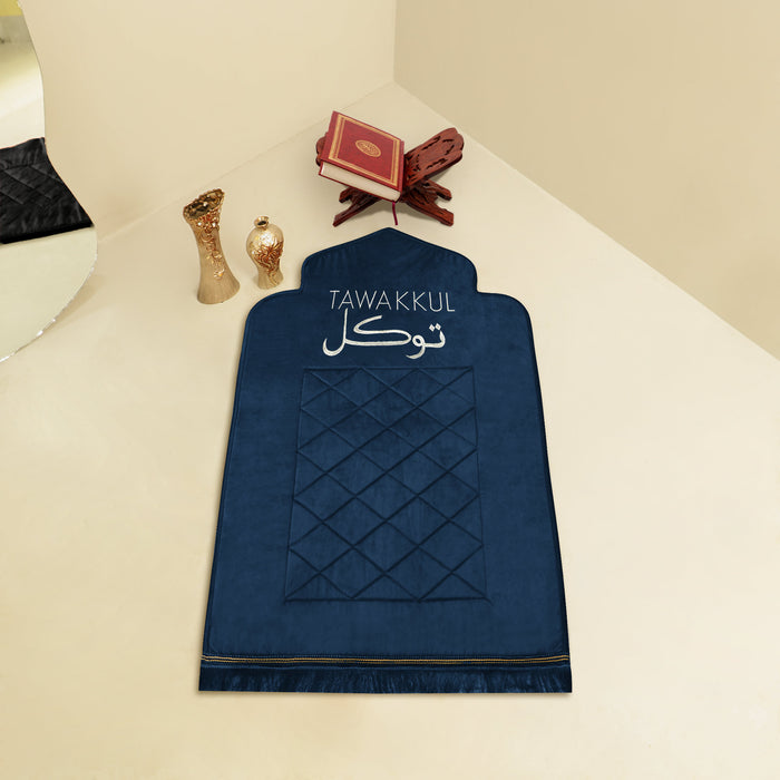 Luxury Bridal Tawakkul Velvet Embroidered Padded Prayer Mat/Jaye Namaz