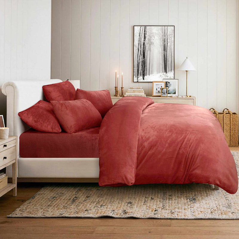 Fleece Bedsheet and Razaye 6pc Set