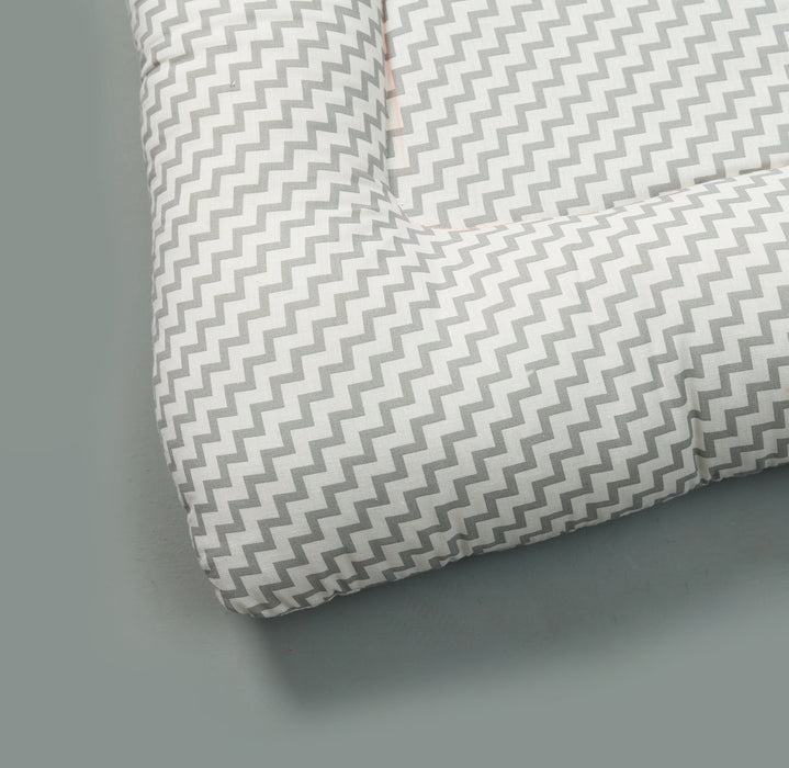 grey zigzag baby snuggle mattress