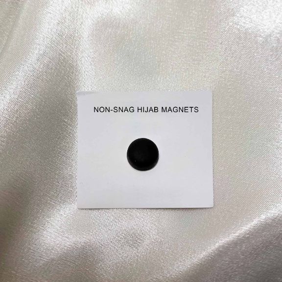 hijab magnet