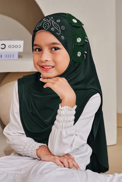 kids embellished hijab