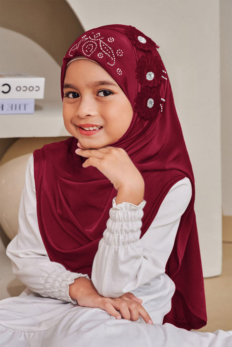 kids embellished hijab