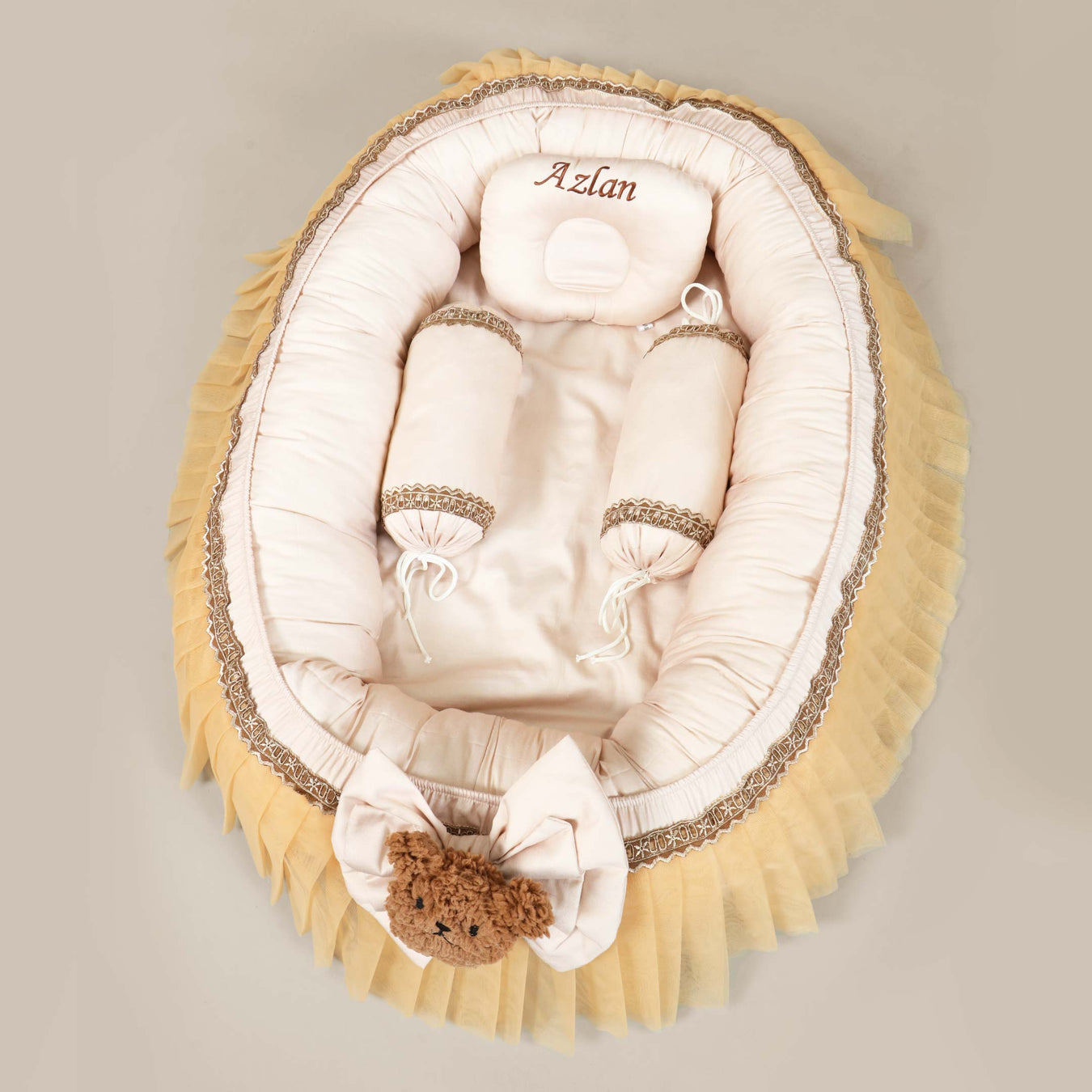 luxury teddy customized baby snuggle bed