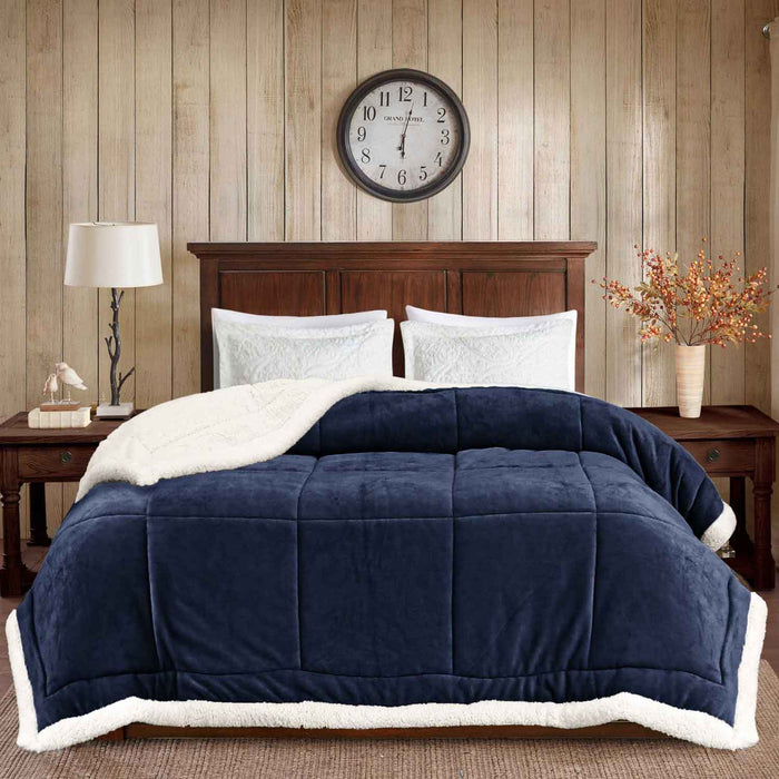 square boxes sherpa border winter comforter