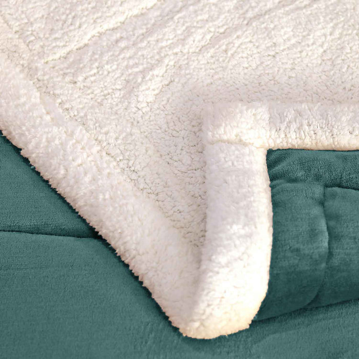 square boxes sherpa border winter comforter