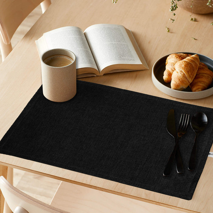 textured black style placemat