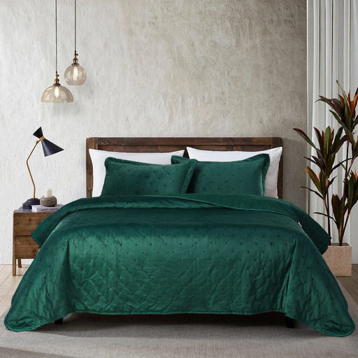 ultrasoft velvet embroidered quilted bedspreads green