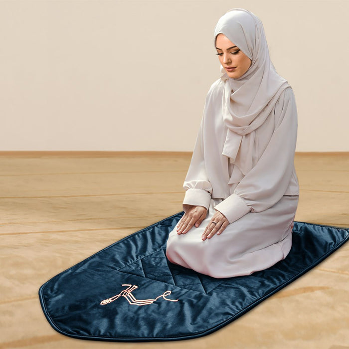 kaaba embroidered prayer mat