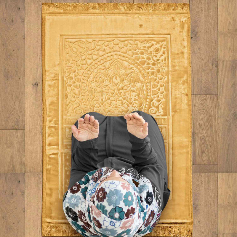 premium heatpress mehrab embossed prayer mat 1